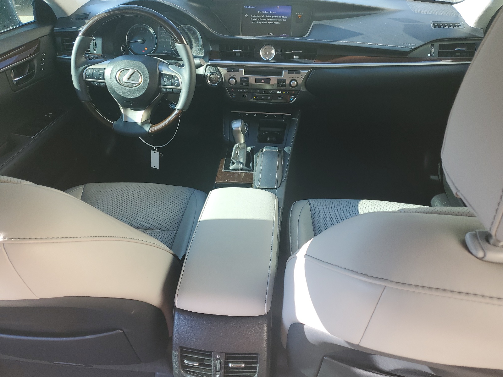 58ABK1GG0HU046562 2017 Lexus Es 350