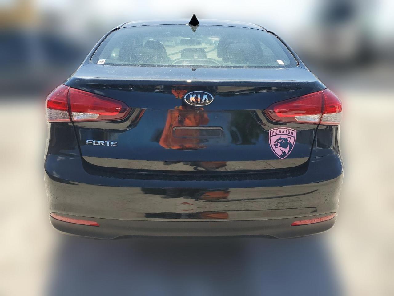 2018 Kia Forte Lx VIN: 3KPFL4A72JE283899 Lot: 63646564