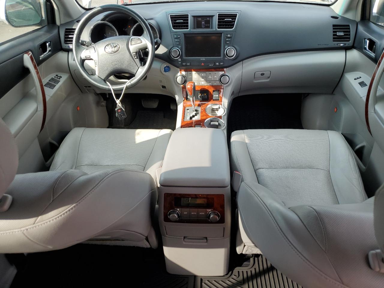 2011 Toyota Highlander Hybrid Limited VIN: JTEDC3EH3B2000330 Lot: 64026774