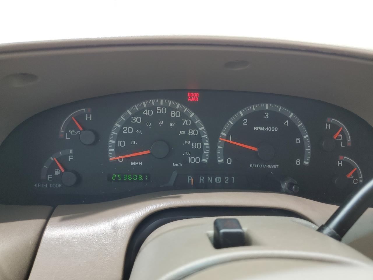 2002 Ford F150 Supercrew VIN: 1FTRW08682KA60100 Lot: 63084014