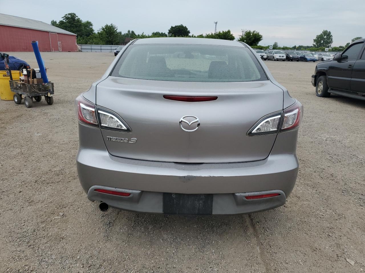 2011 Mazda 3 I VIN: JM1BL1VF9B1464663 Lot: 61912034