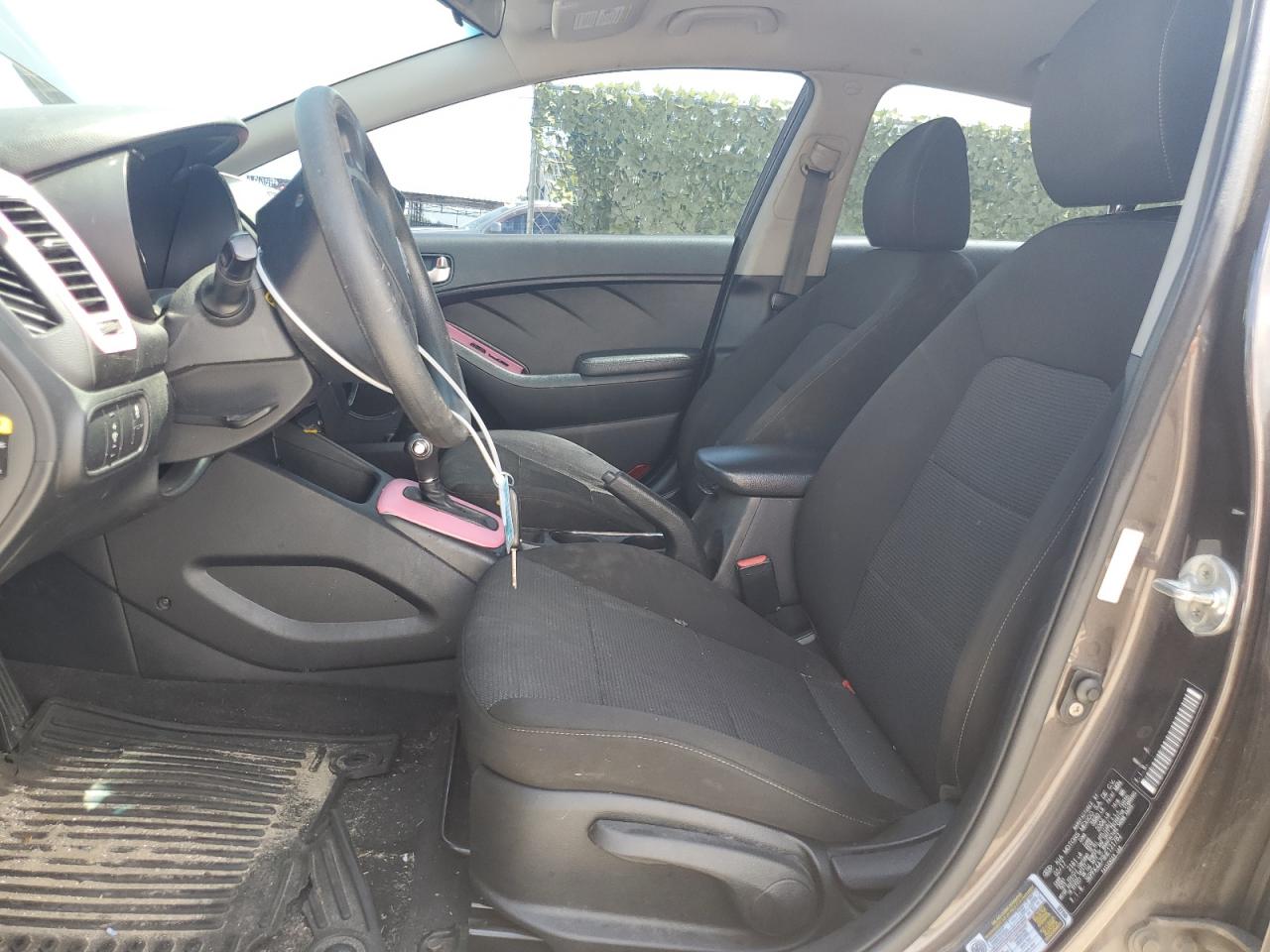 2017 Kia Forte Lx VIN: 3KPFK4A79HE121782 Lot: 63033484