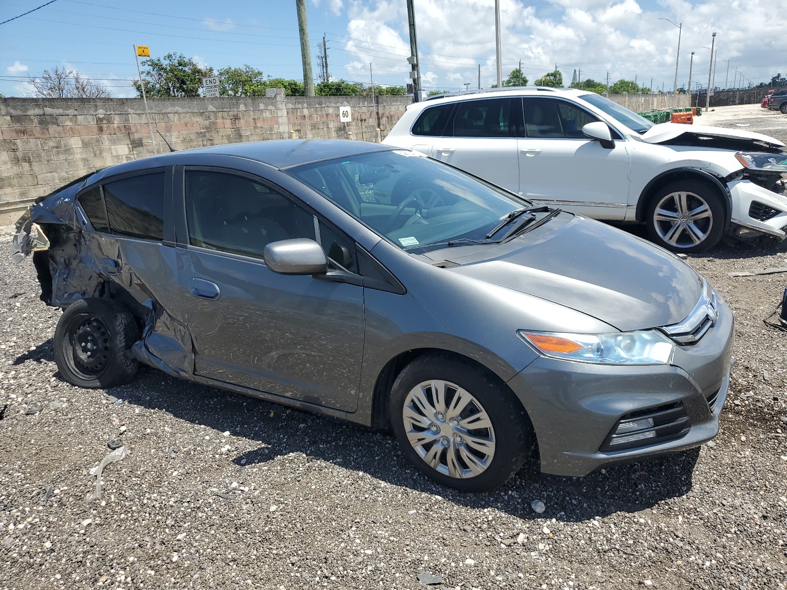 2013 Honda Insight vin: JHMZE2H30DS004514