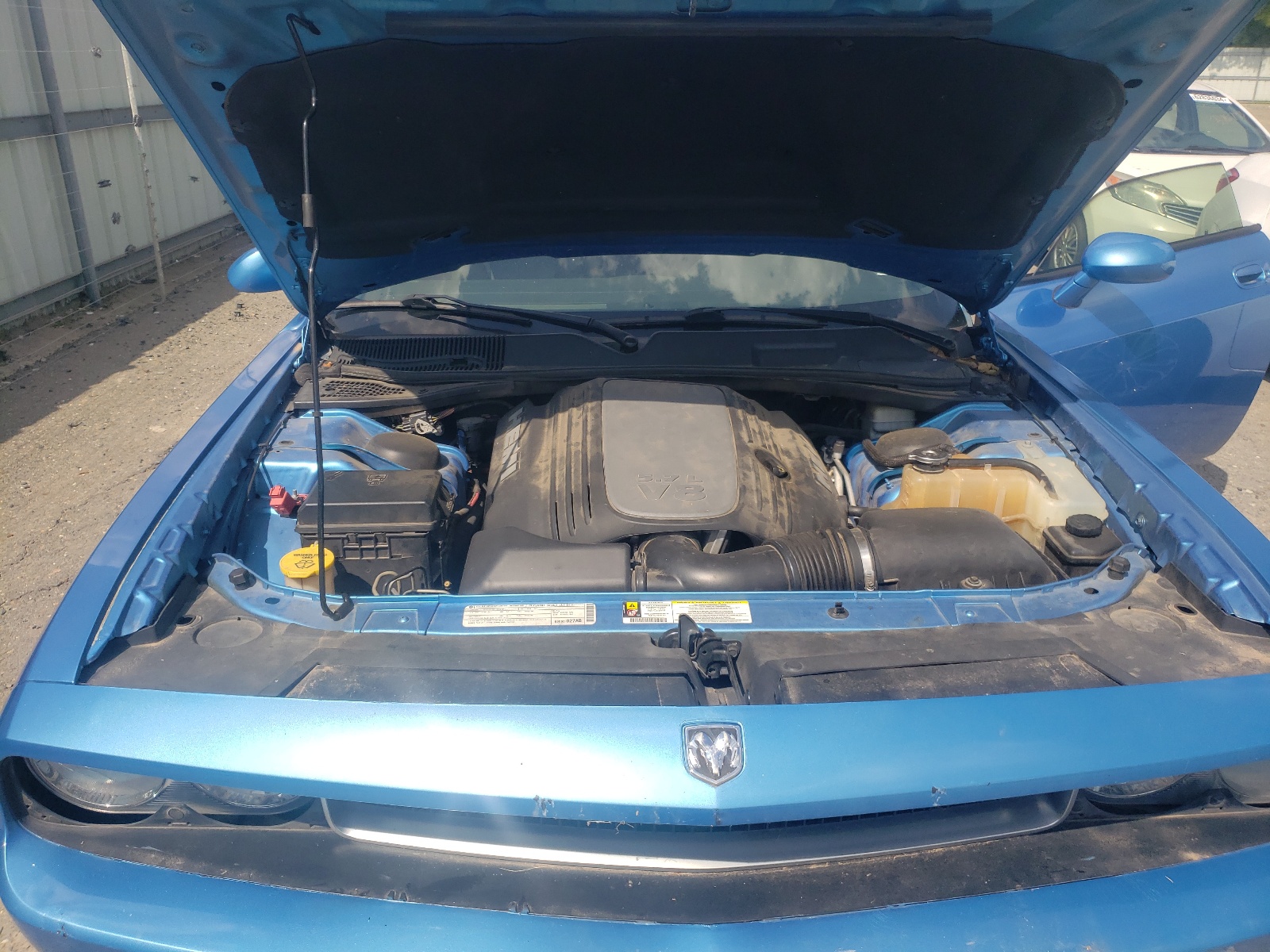 2B3CJ5DT0AH102828 2010 Dodge Challenger R/T