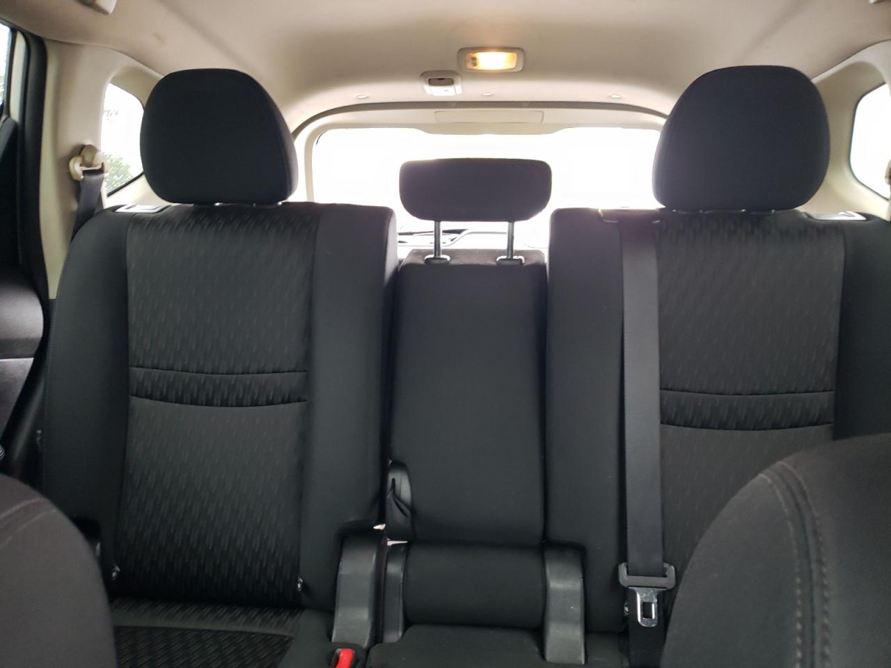 2018 Nissan Rogue S VIN: KNMAT2MT9JP592518 Lot: 61691494