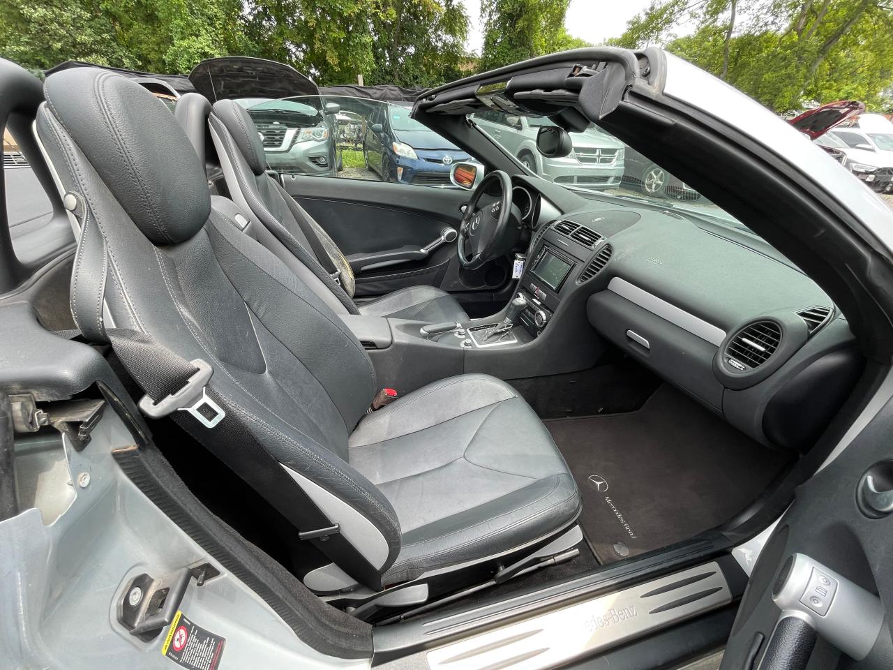 2005 Mercedes-Benz Slk 350 VIN: WDBWK56F75F040172 Lot: 65059304