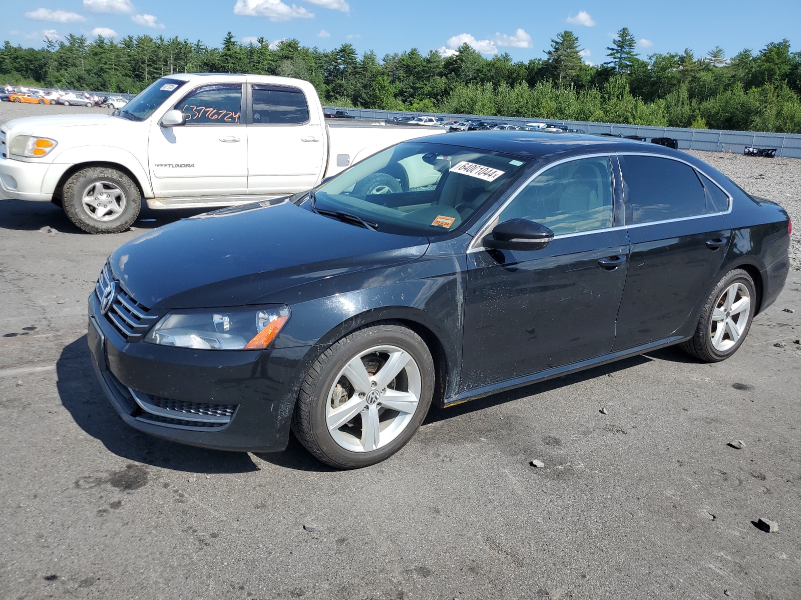 1VWBN7A34CC013992 2012 Volkswagen Passat Se