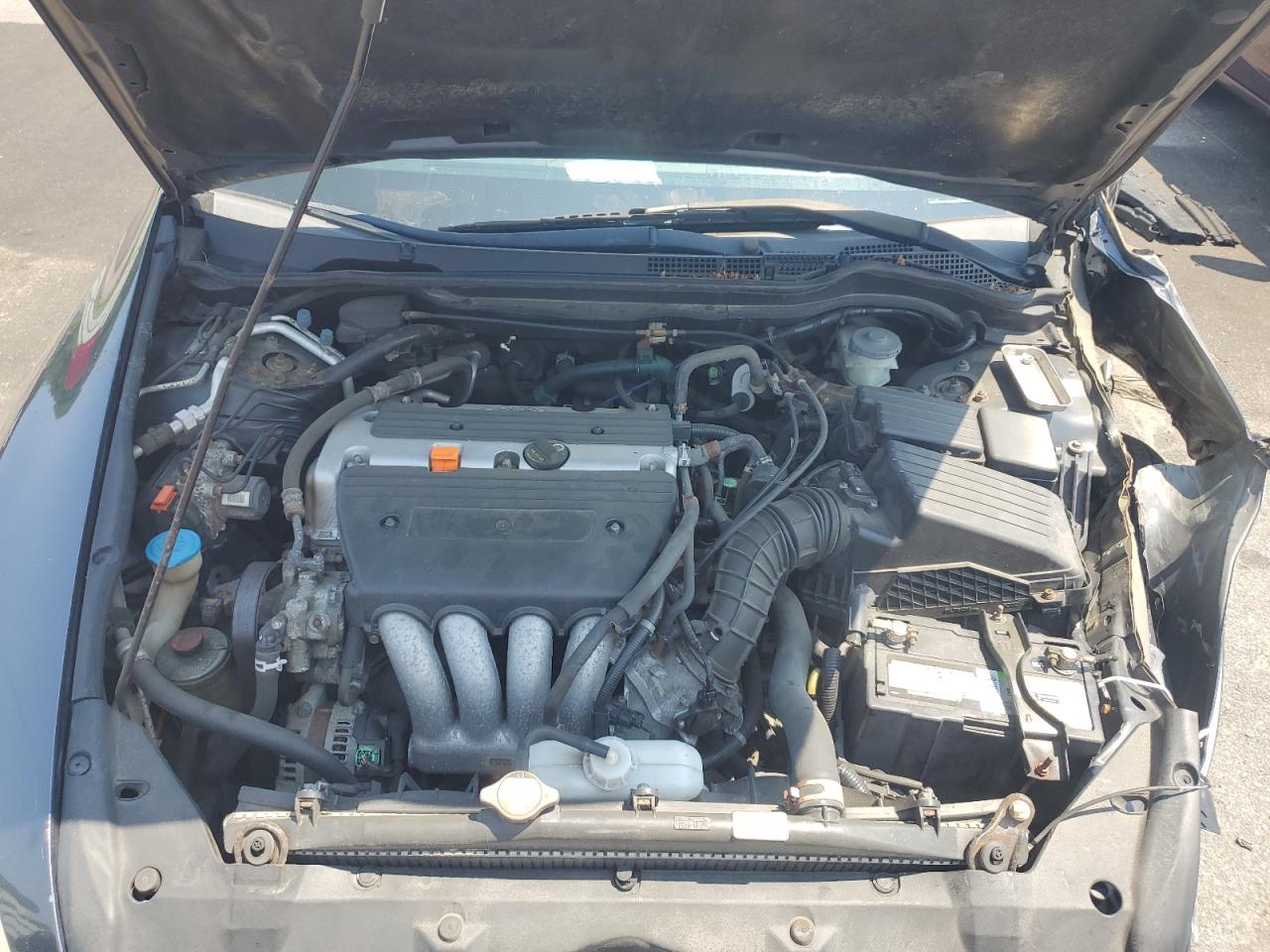 2005 Honda Accord Lx VIN: 1HGCM56475A151817 Lot: 62802214