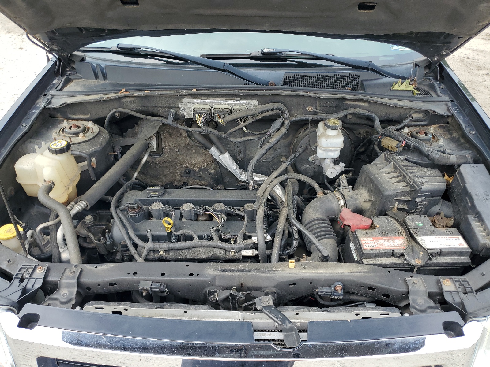 1FMCU9E71AKC64048 2010 Ford Escape Limited