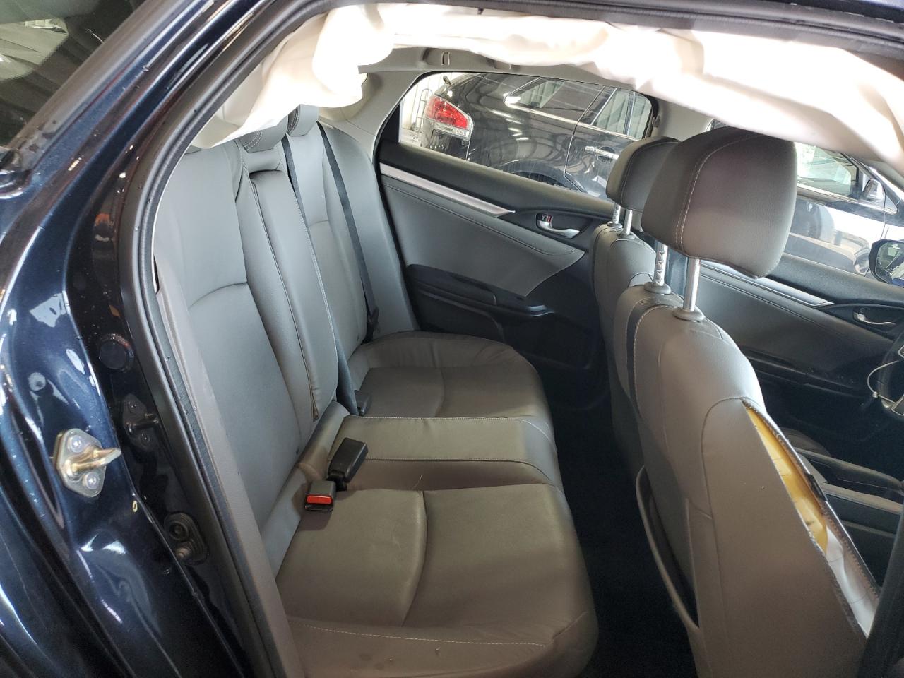 19XFC1F77GE032957 2016 Honda Civic Exl