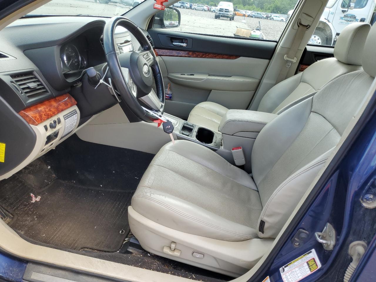 2011 Subaru Legacy 2.5I Limited VIN: 4S3BMBK64B3237442 Lot: 62718754