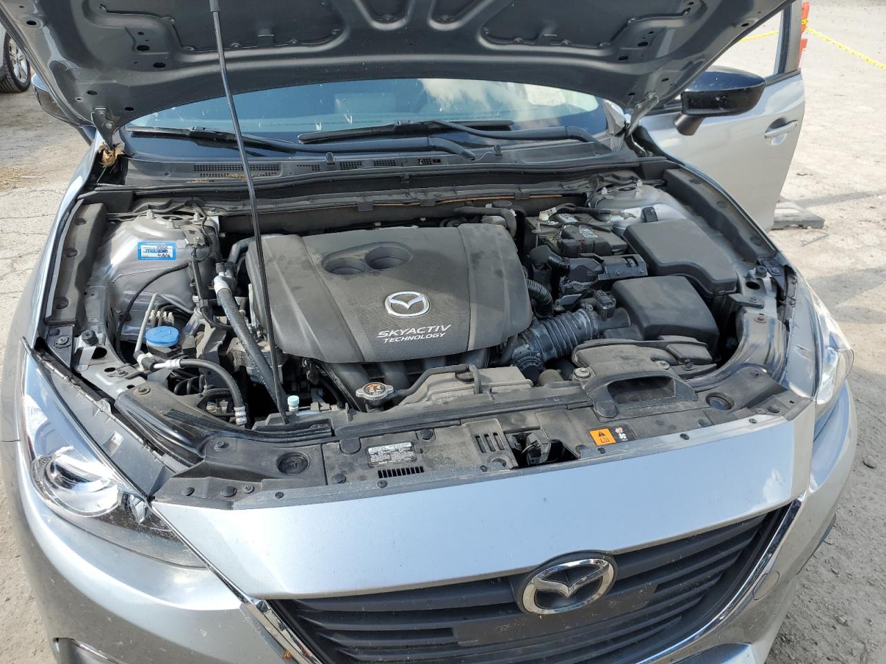 JM1BM1T72E1150558 2014 Mazda 3 Sv