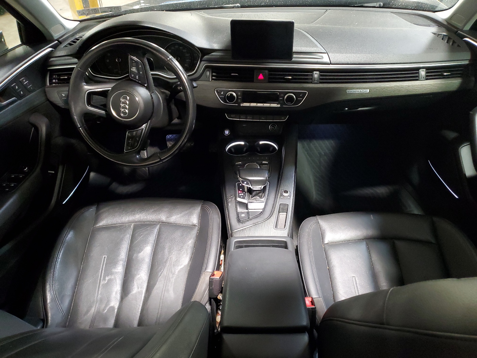 WAUENAF42JN010988 2018 Audi A4 Premium Plus