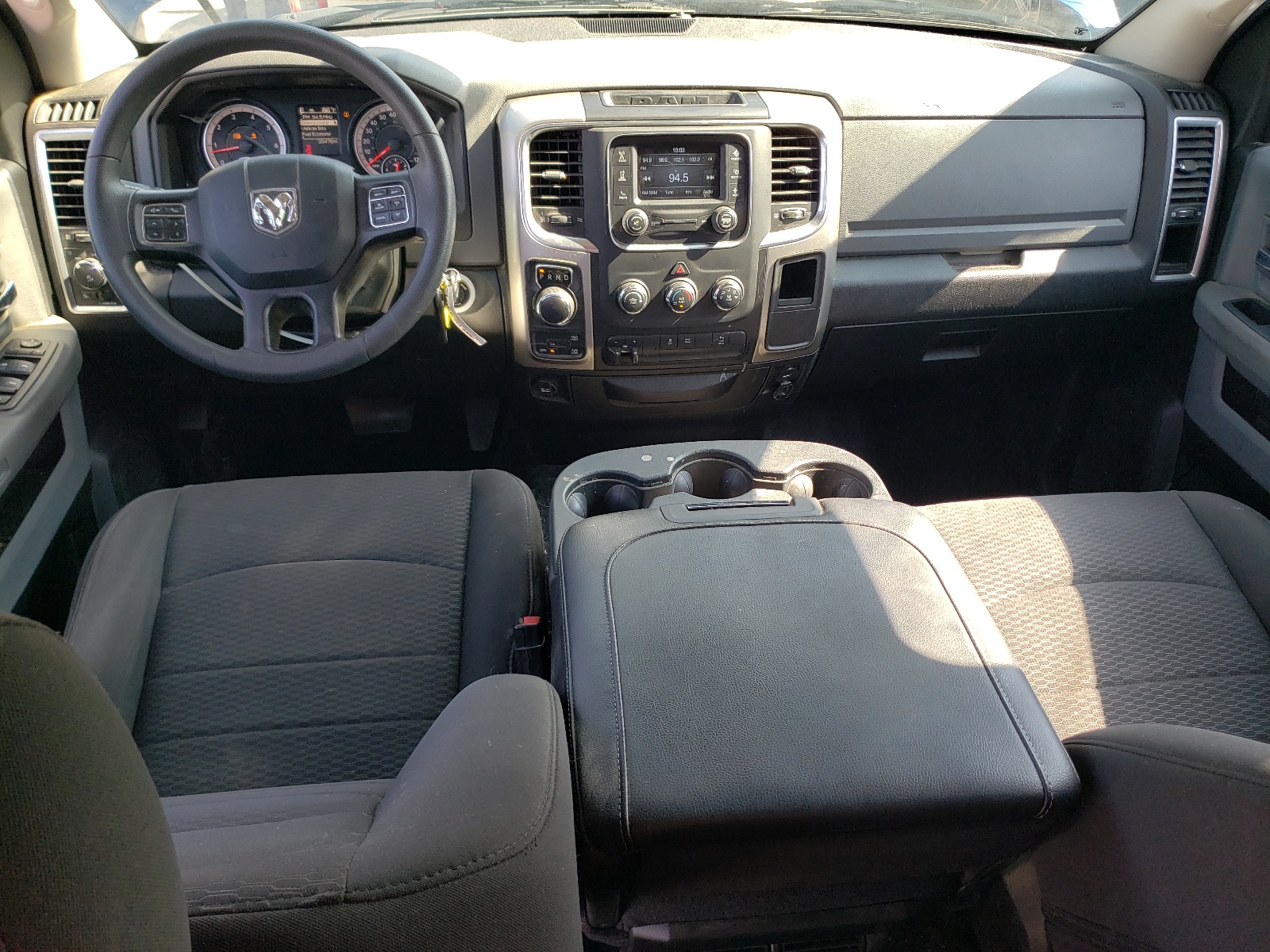 1C6RR7LT7KS700799 2019 Ram 1500 Classic Slt