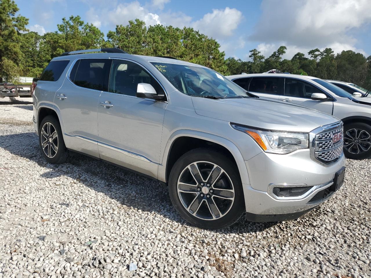 2017 GMC Acadia Denali VIN: 1GKKNPLS3HZ140264 Lot: 63331174