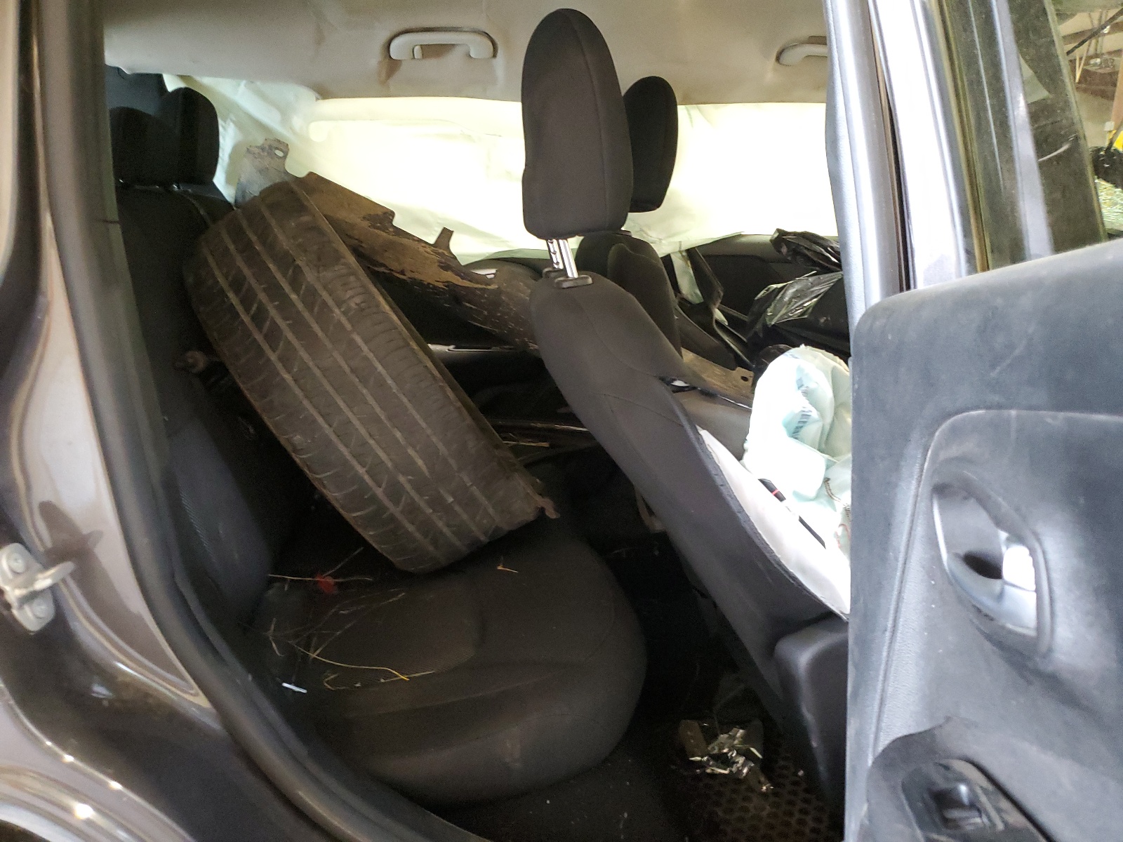 ZACNJBAB1KPK25066 2019 Jeep Renegade Sport