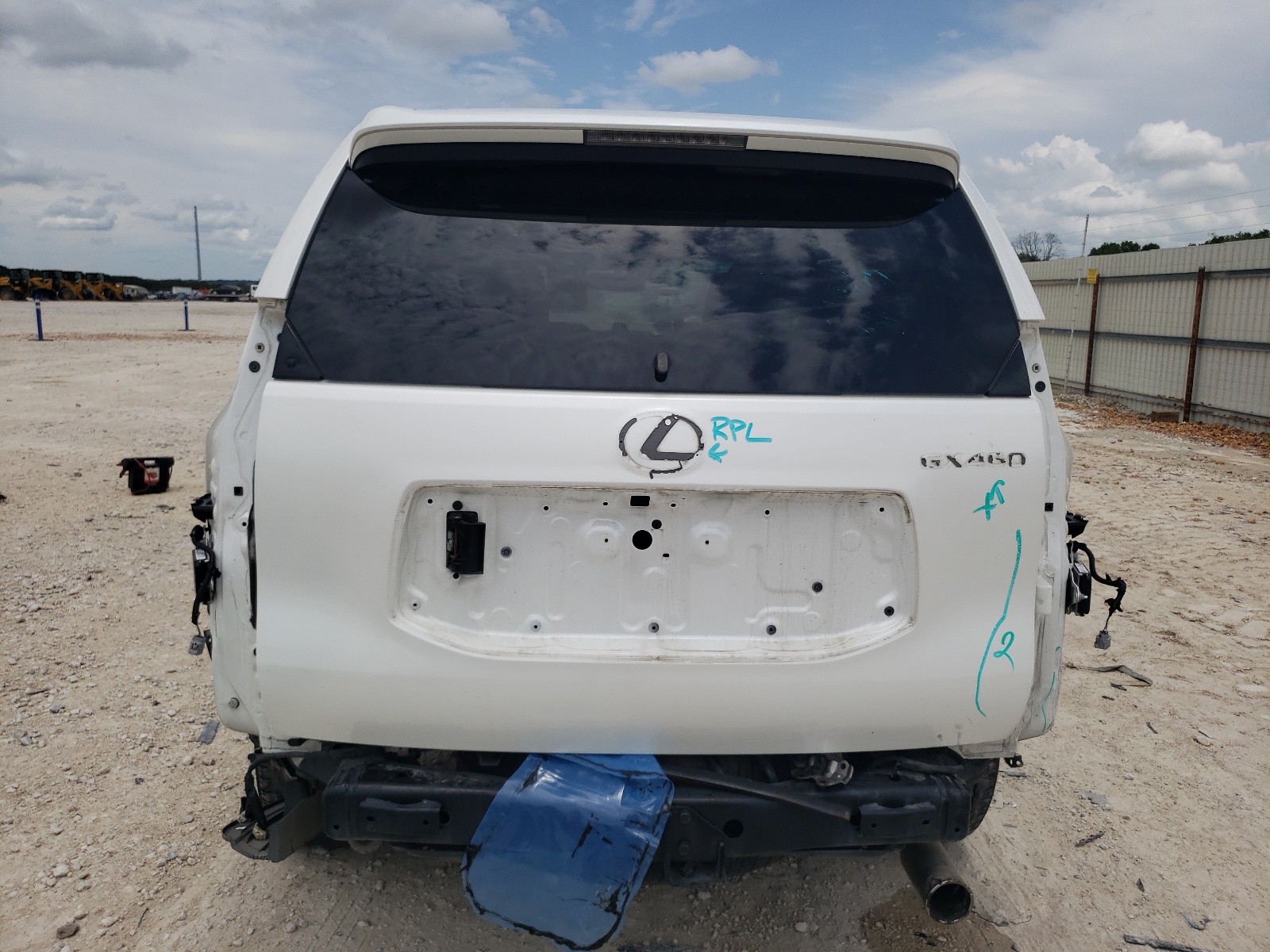 JTJBM7FX5H5165063 2017 Lexus Gx 460