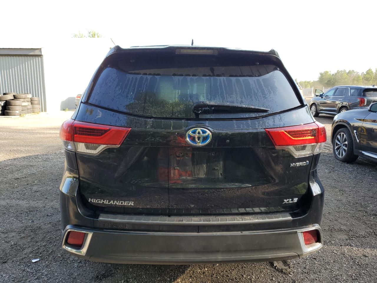 2018 Toyota Highlander Hybrid VIN: 5TDJGRFHXJS044037 Lot: 64016634