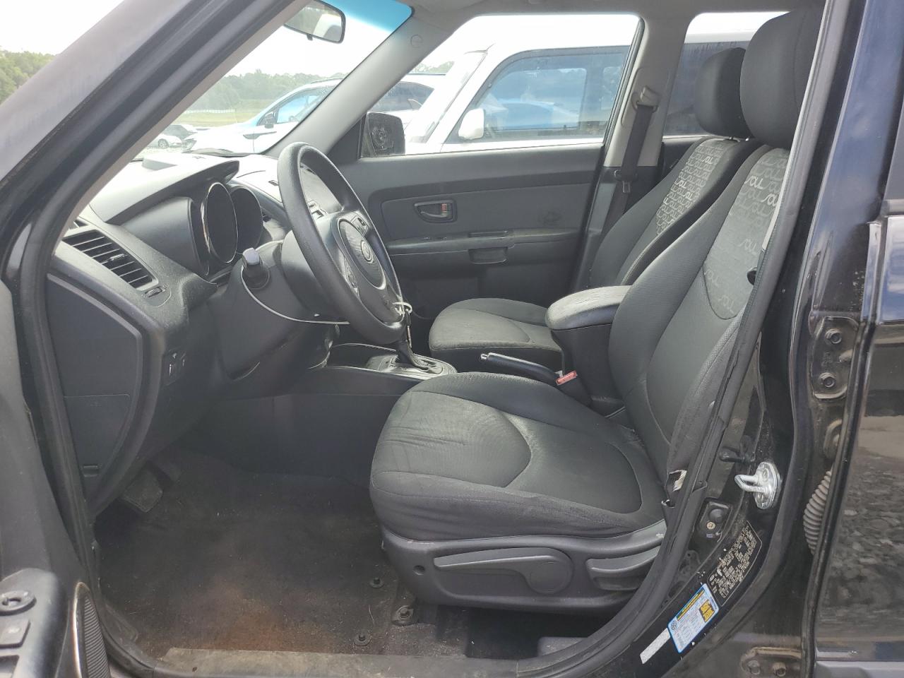 2011 Kia Soul + VIN: KNDJT2A26B7274336 Lot: 63463644