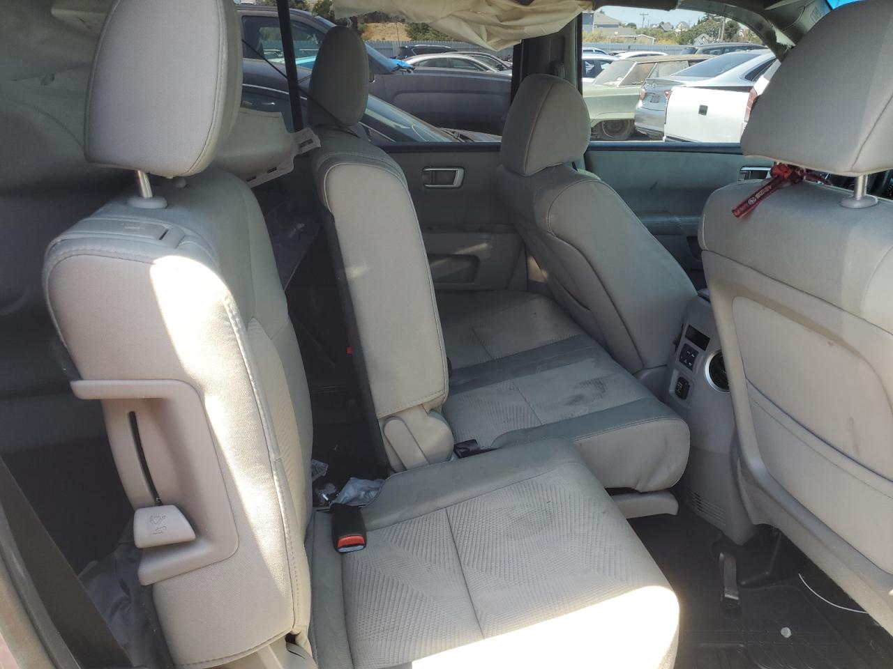 2013 Honda Pilot Lx VIN: 5FNYF3H29DB042215 Lot: 64069174