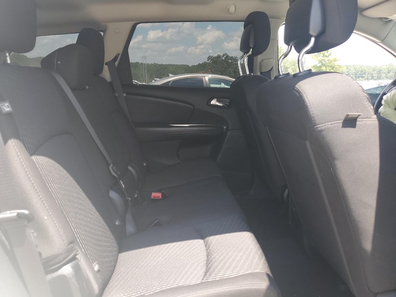 2015 Dodge Journey Se VIN: 3C4PDCAB0FT670275 Lot: 62887424