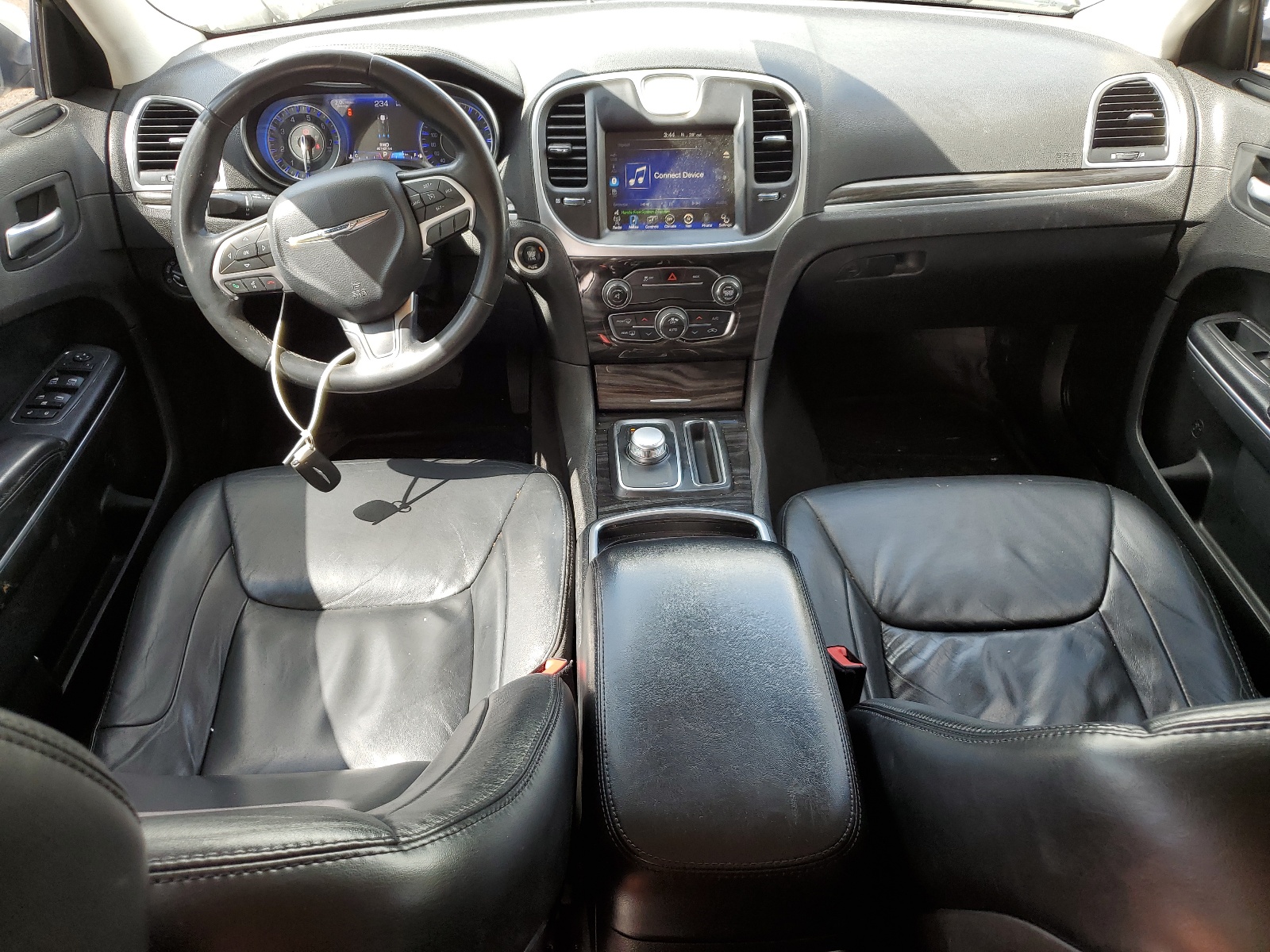 2C3CCARG1FH873078 2015 Chrysler 300 Limited