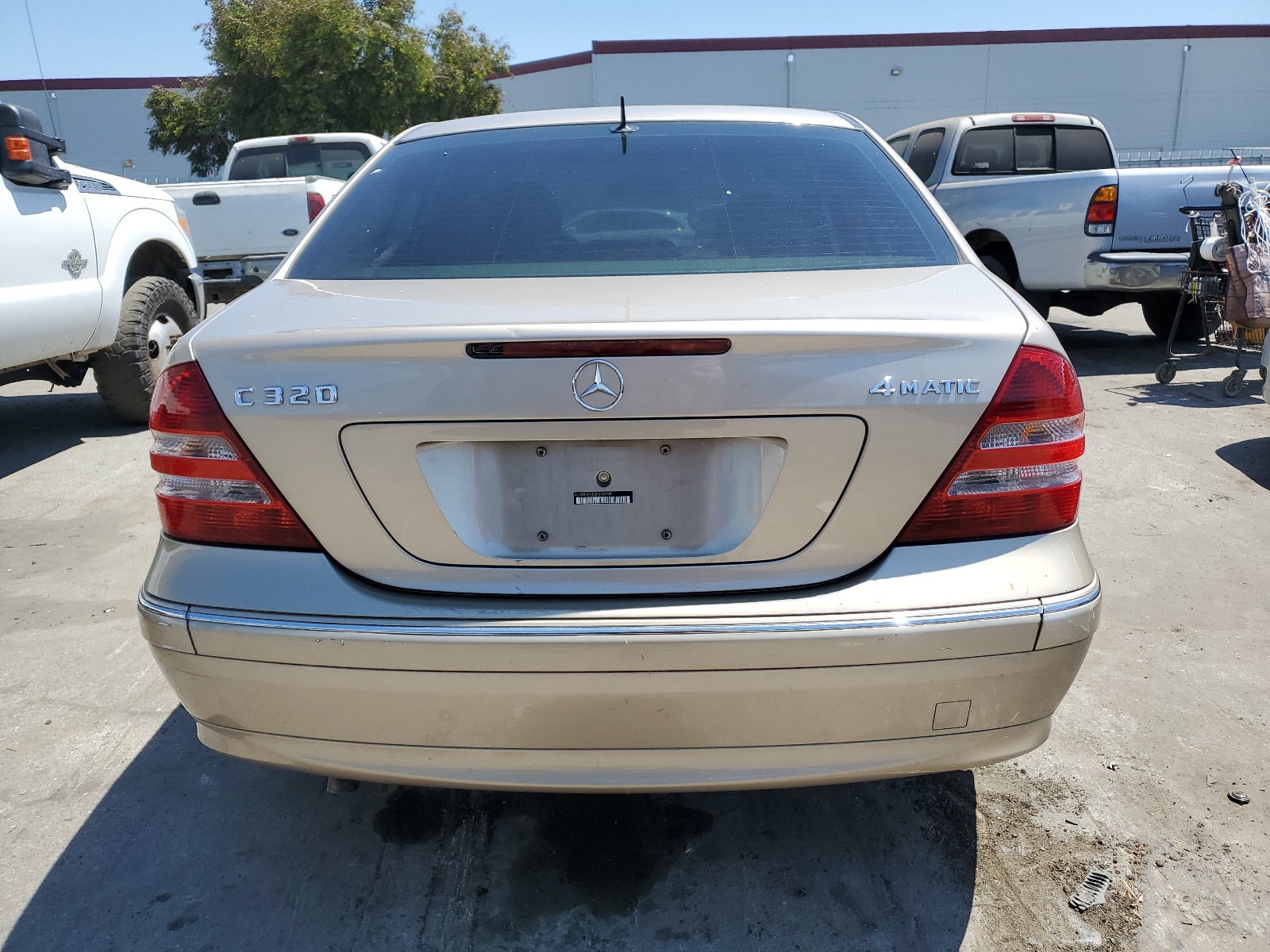 WDBRF84J55F646998 2005 Mercedes-Benz C 320 4Matic