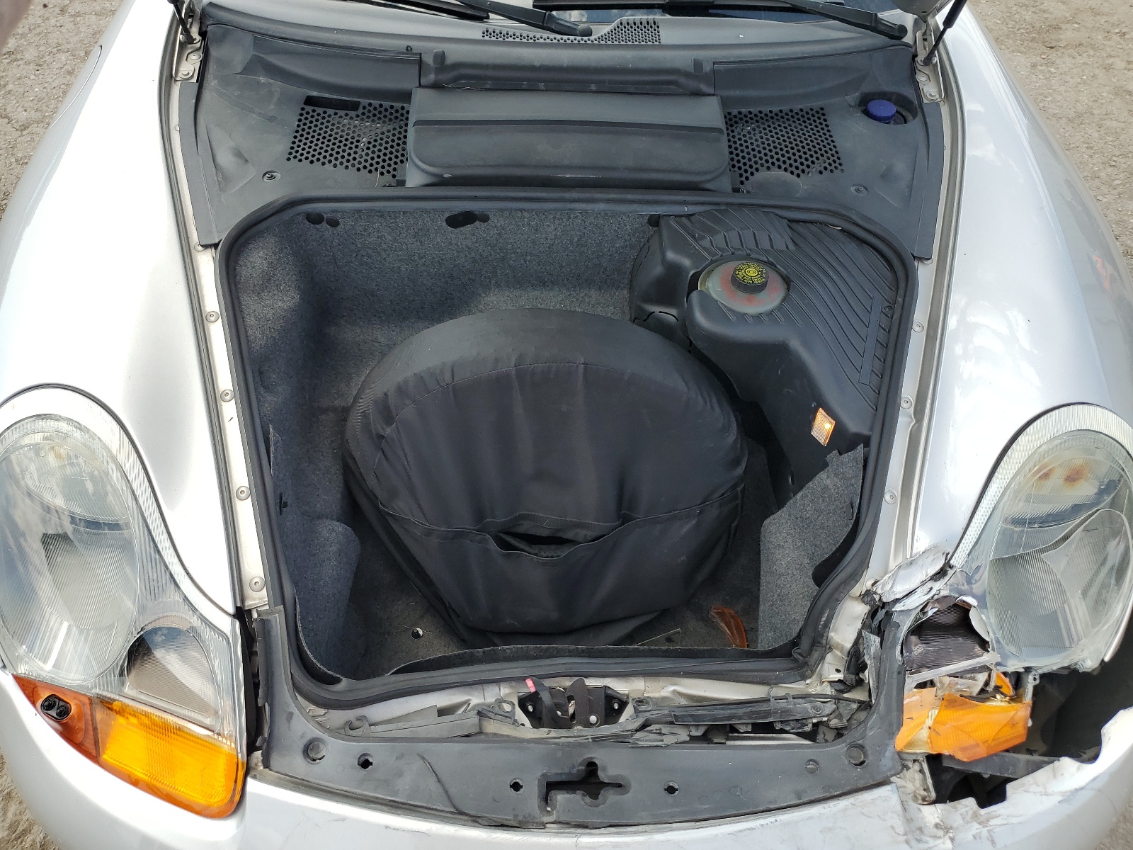 WP0CA298XYU620289 2000 Porsche Boxster