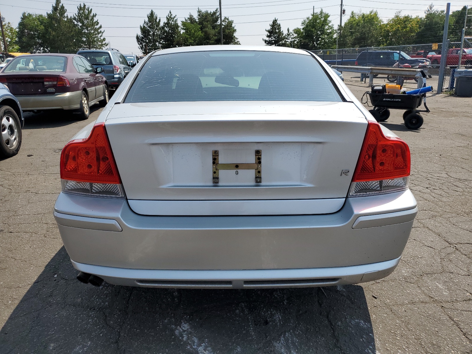 YV1RH527352477163 2005 Volvo S60 R