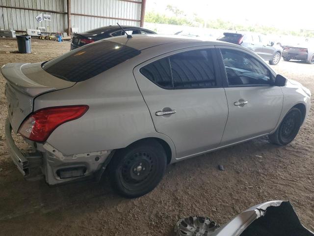  NISSAN VERSA 2019 Silver