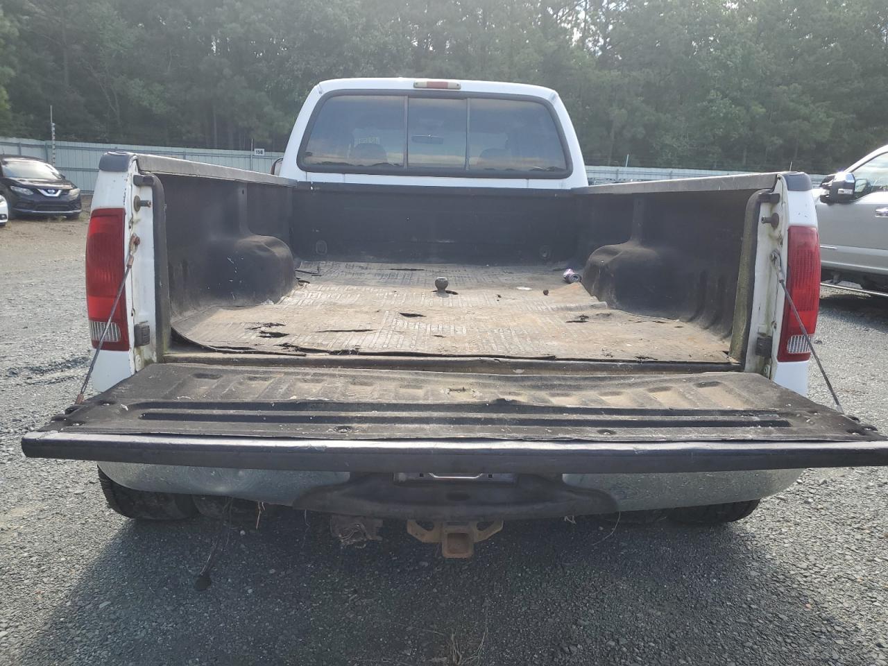 2003 Ford F350 Super Duty VIN: 1FTWW33PX3EB64060 Lot: 62129154