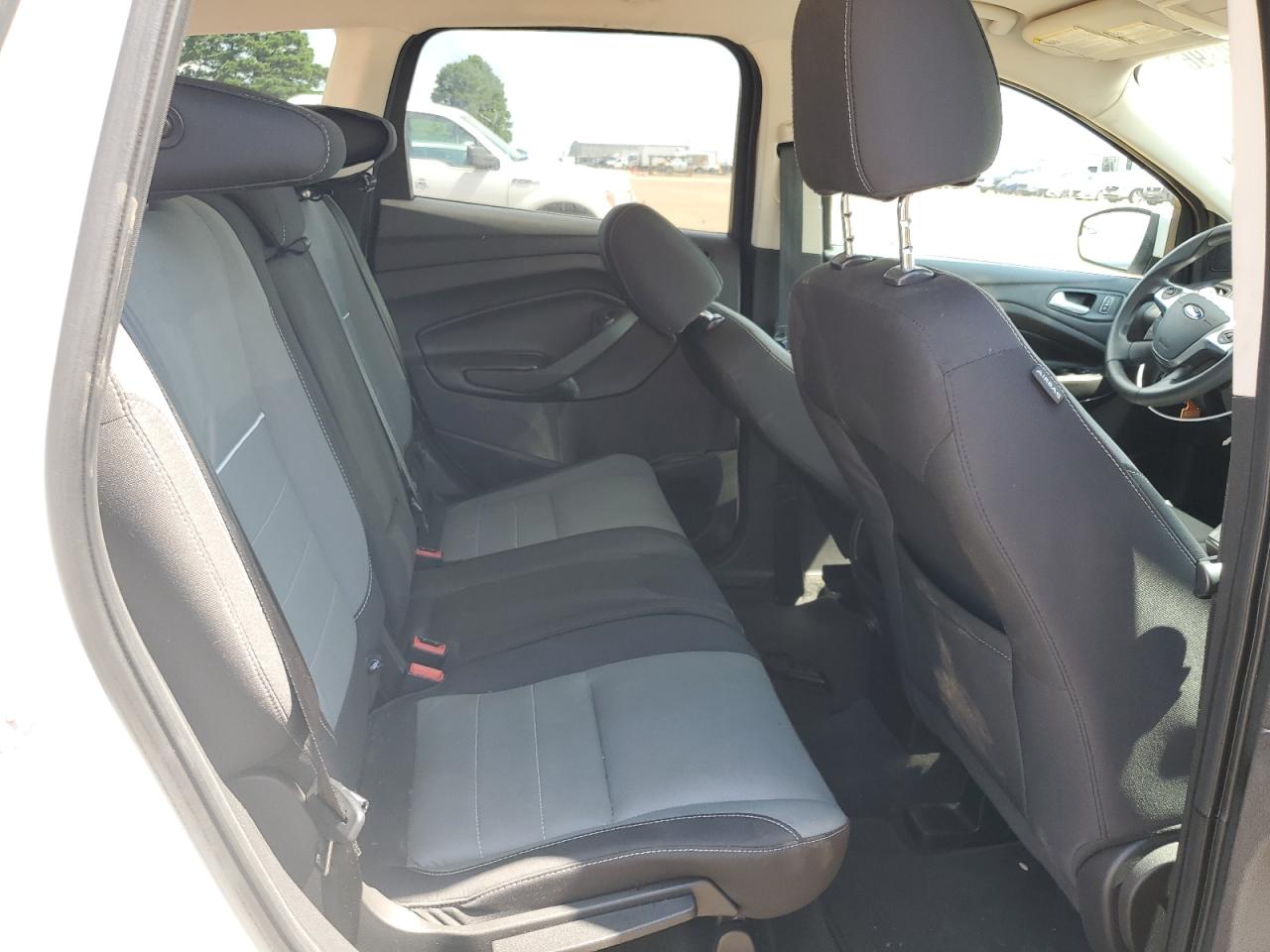 2015 Ford Escape Se VIN: 1FMCU0GXXFUB05470 Lot: 62039614