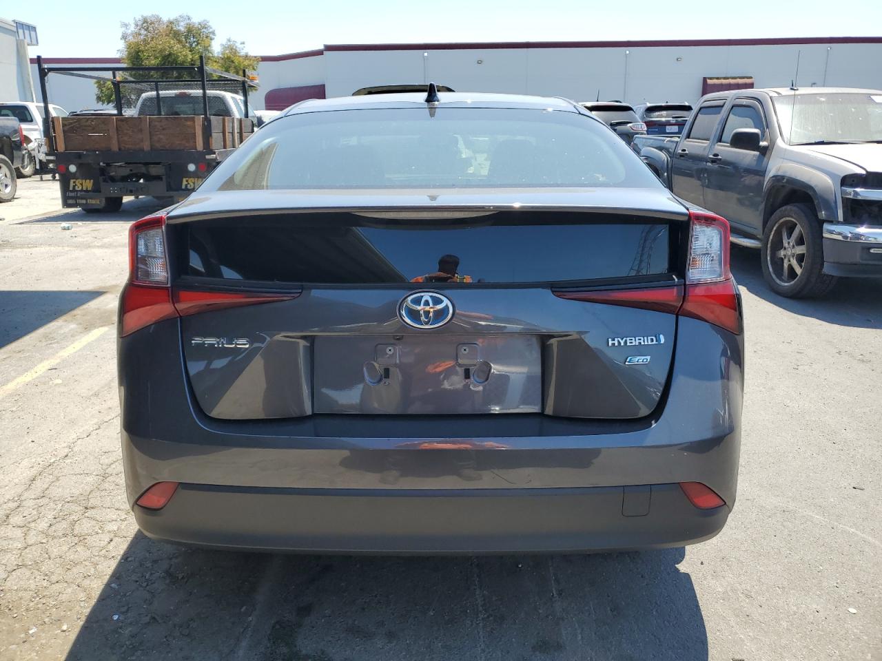 2022 Toyota Prius Night Shade VIN: JTDKAMFU1N3168095 Lot: 64301124