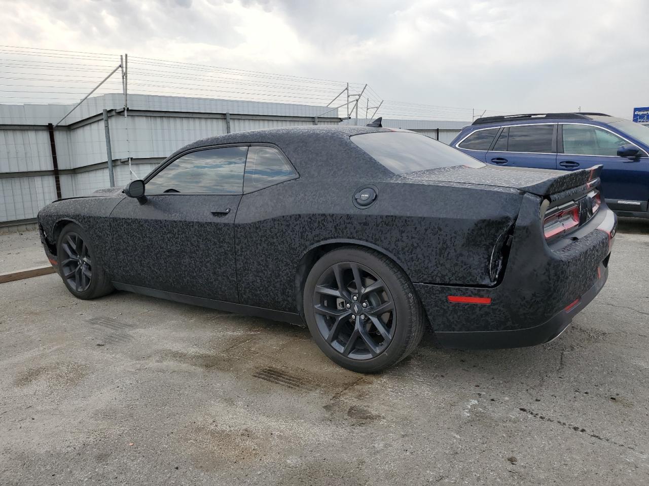 2C3CDZAG1NH137523 2022 DODGE CHALLENGER - Image 2