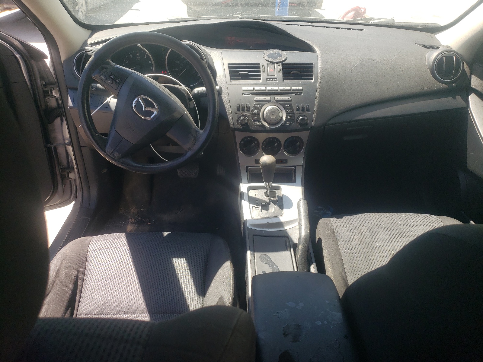 JM1BL1UF6B1444162 2011 Mazda 3 I