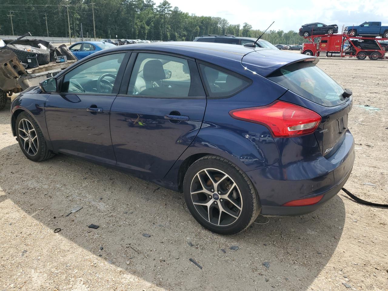 2017 Ford Focus Sel VIN: 1FADP3M2XHL262540 Lot: 62524994