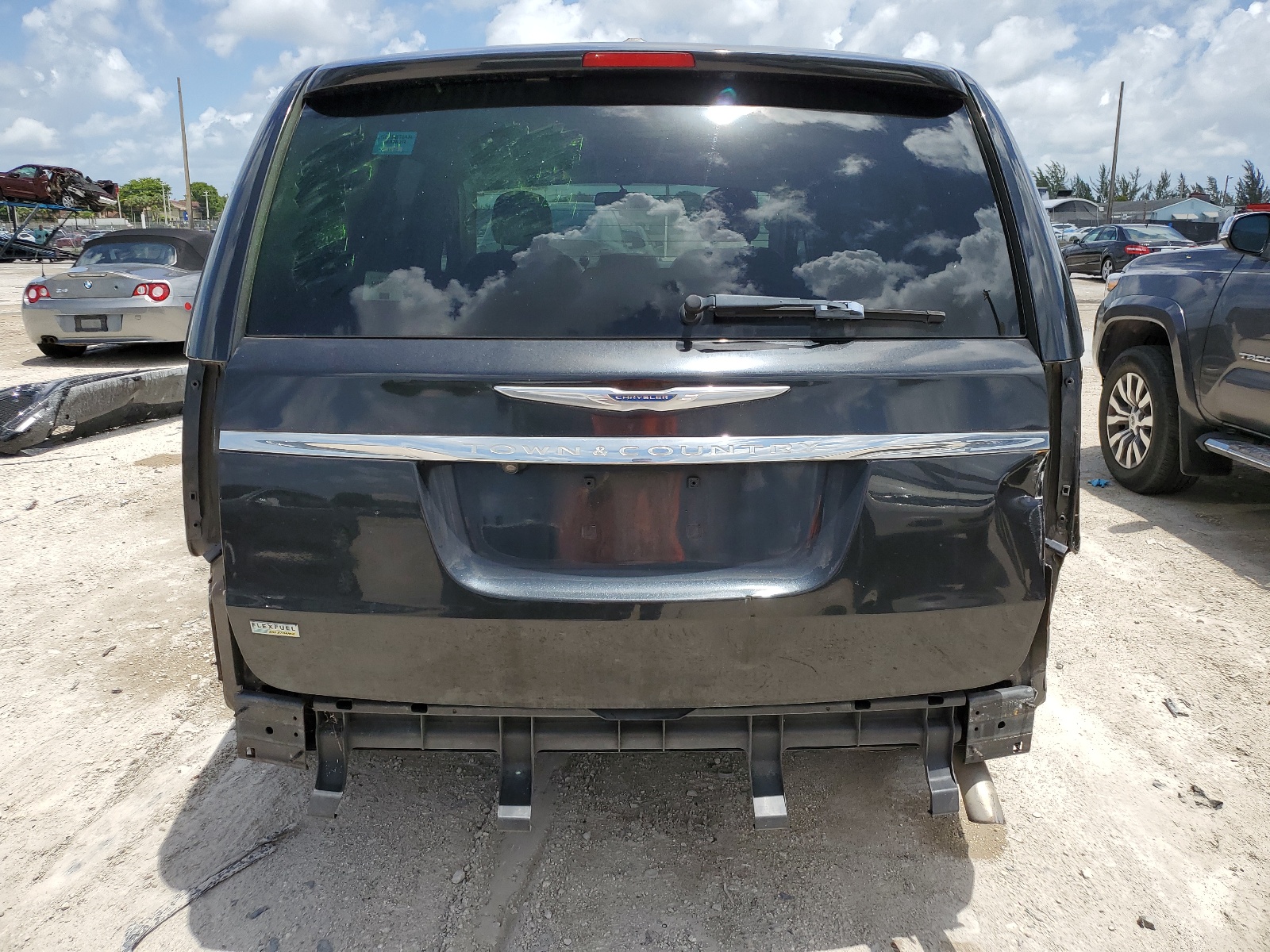 2C4RC1BG2DR774647 2013 Chrysler Town & Country Touring