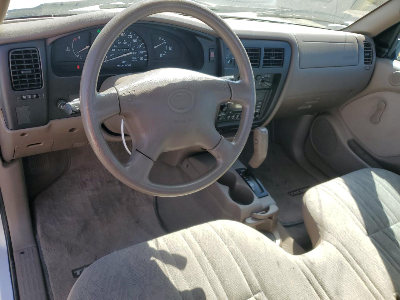 2002 Toyota Tacoma VIN: 5TENL42N52Z125558 Lot: 64876974