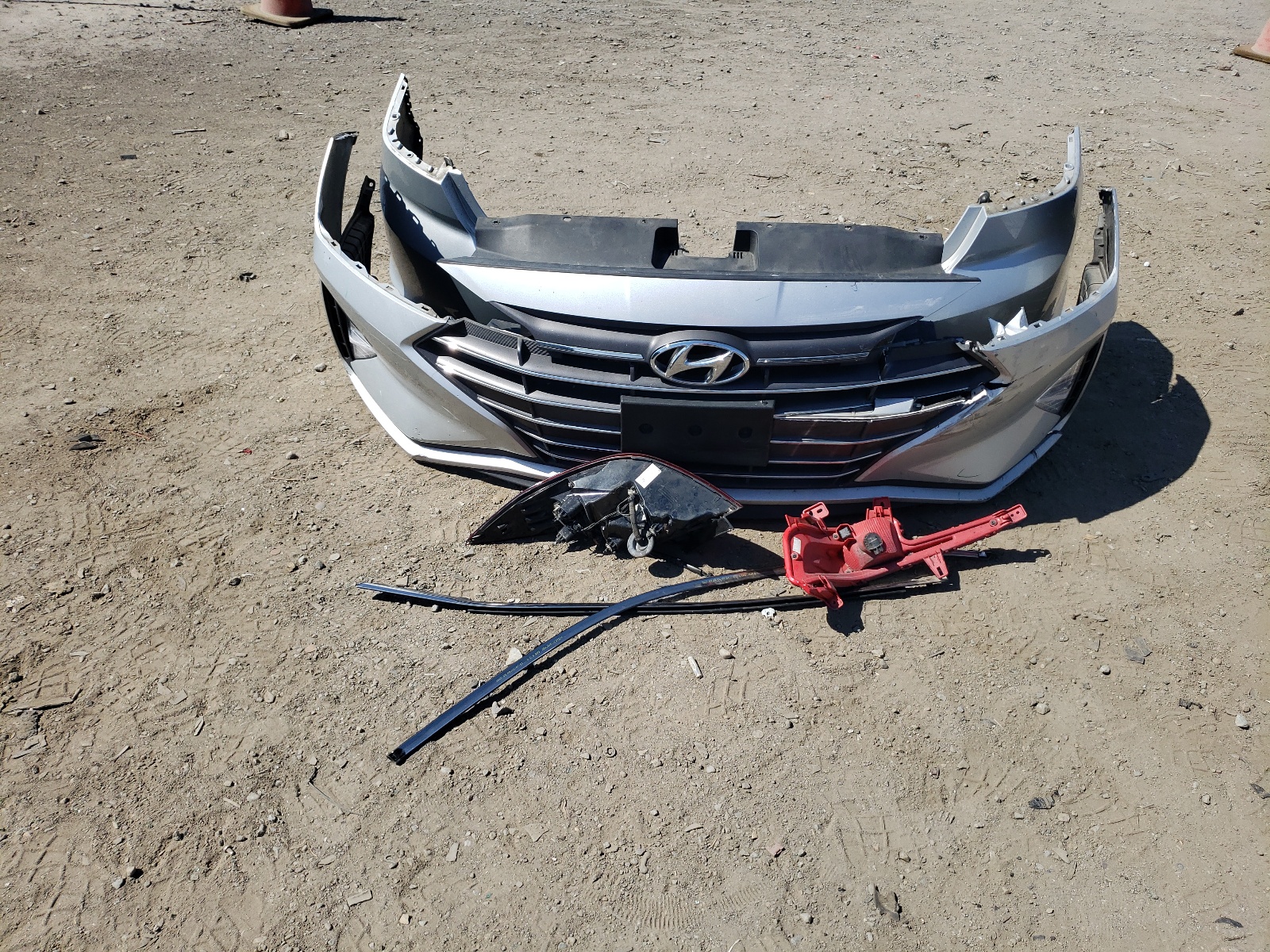 5NPD84LF9KH459227 2019 Hyundai Elantra Sel