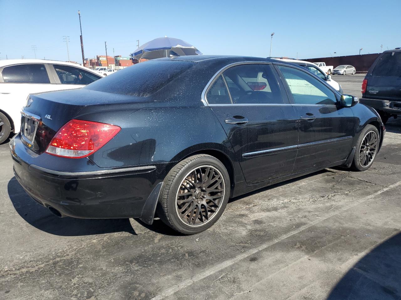 2005 Acura Rl VIN: JH4KB165X5C001902 Lot: 65640344