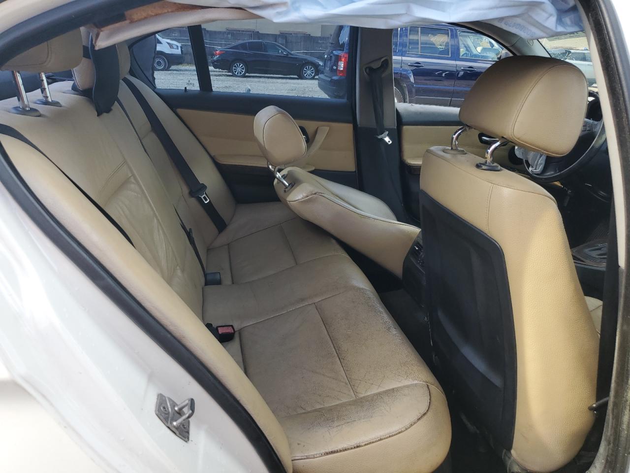 2010 BMW 328 I VIN: WBAPH7G52ANM50123 Lot: 63034294