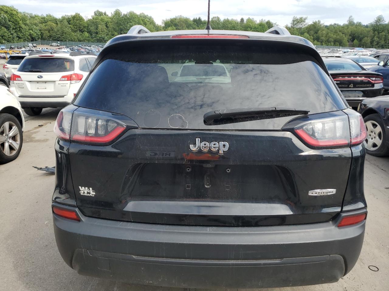 2019 Jeep Cherokee Latitude VIN: 1C4PJLCB5KD466495 Lot: 63070074