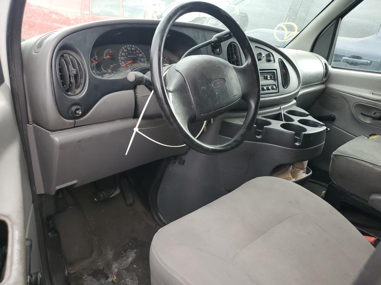 1999 Ford Econoline E350 Super Duty Van VIN: 1FTSS34L0XHA02089 Lot: 63266334