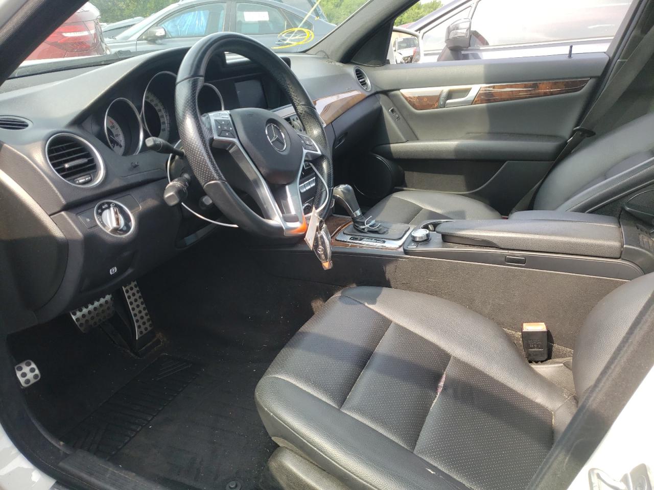 2012 Mercedes-Benz C 300 4Matic VIN: WDDGF8BB9CA634776 Lot: 63421864