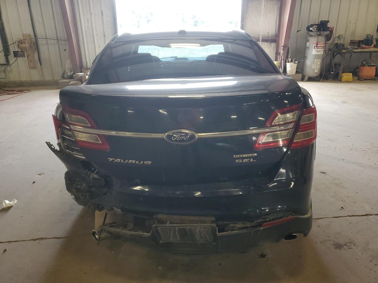 2013 Ford Taurus Sel VIN: 1FAHP2E82DG205086 Lot: 61412654