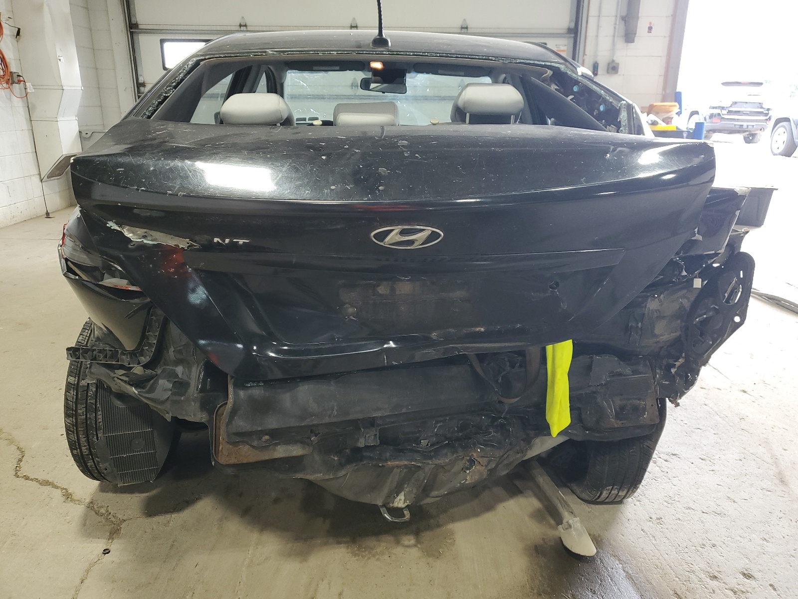 KMHCT4AEXGU991017 2016 Hyundai Accent Se