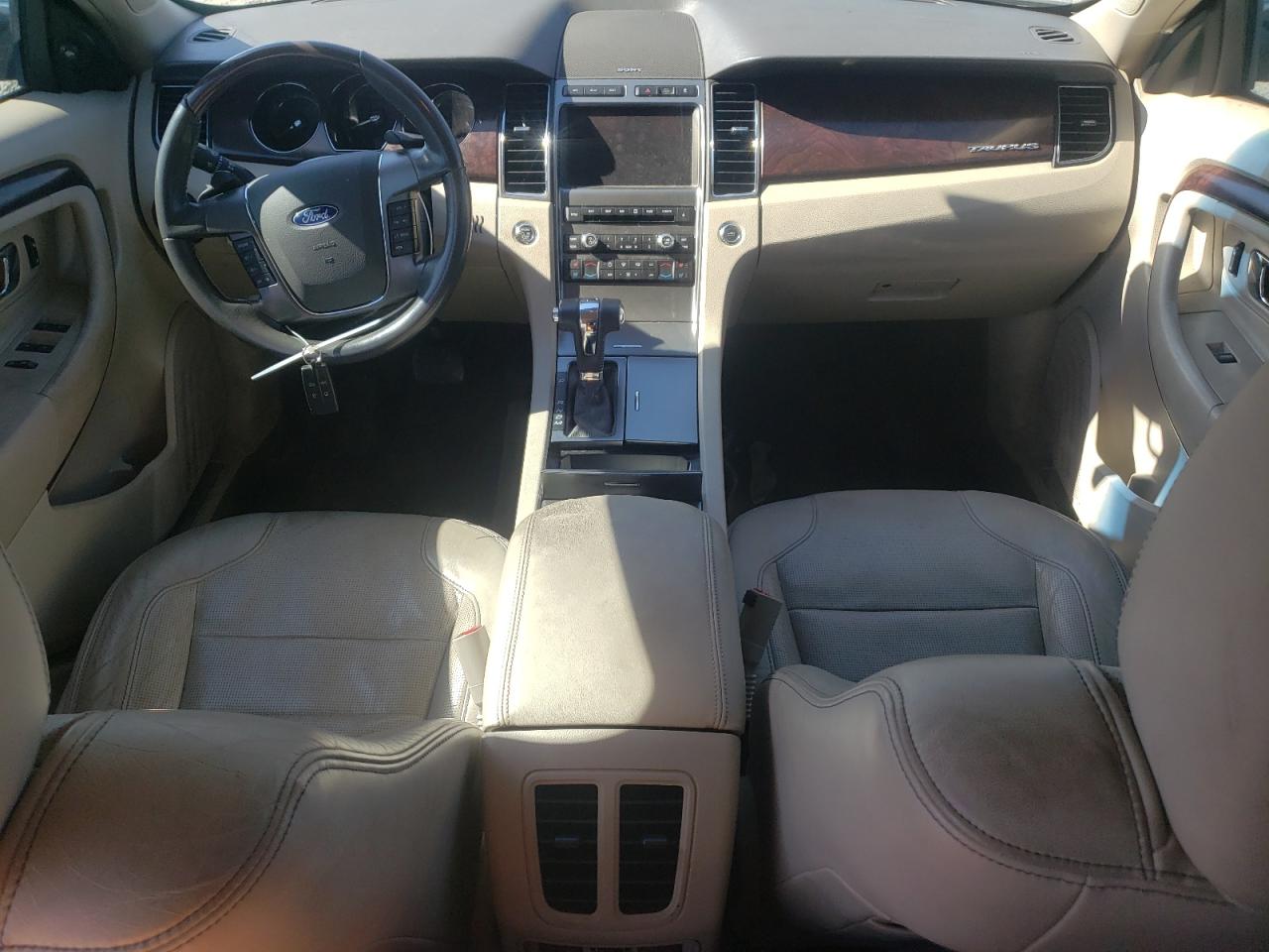 2010 Ford Taurus Limited VIN: 1FAHP2FW1AG159954 Lot: 61881604