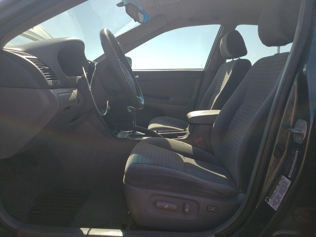 2005 Toyota Camry Le VIN: 4T1BE32K35U005697 Lot: 65598084