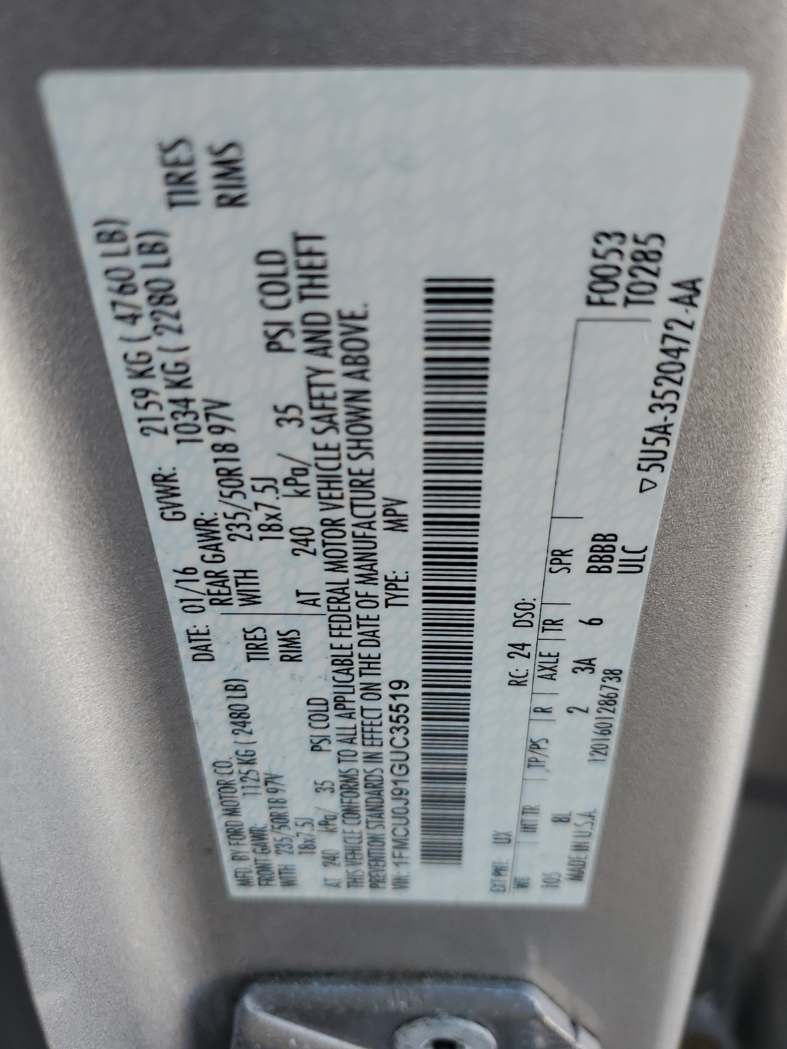 1FMCU0J91GUC35519 2016 Ford Escape Titanium