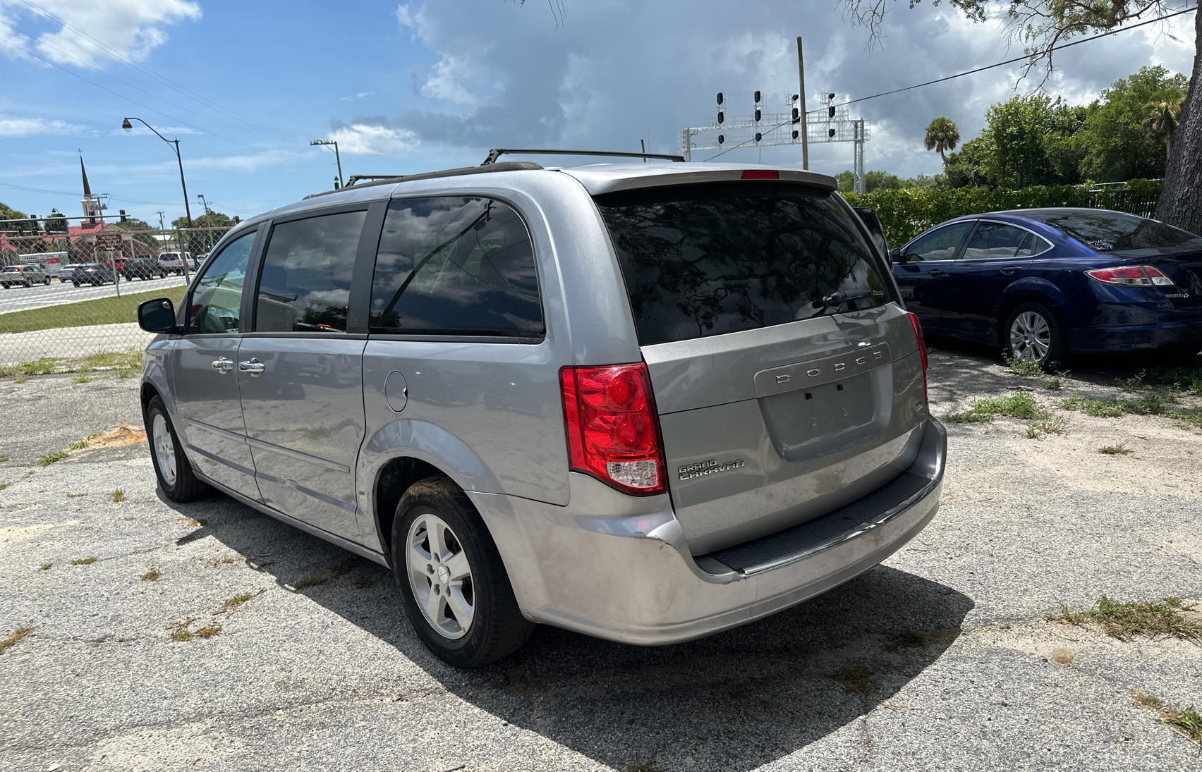 2013 Dodge Grand Caravan Sxt vin: 2C4RDGCG7DR582266